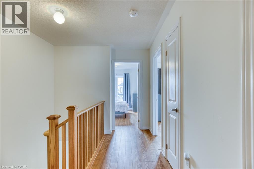 12 HYLTON Drive - Image 27