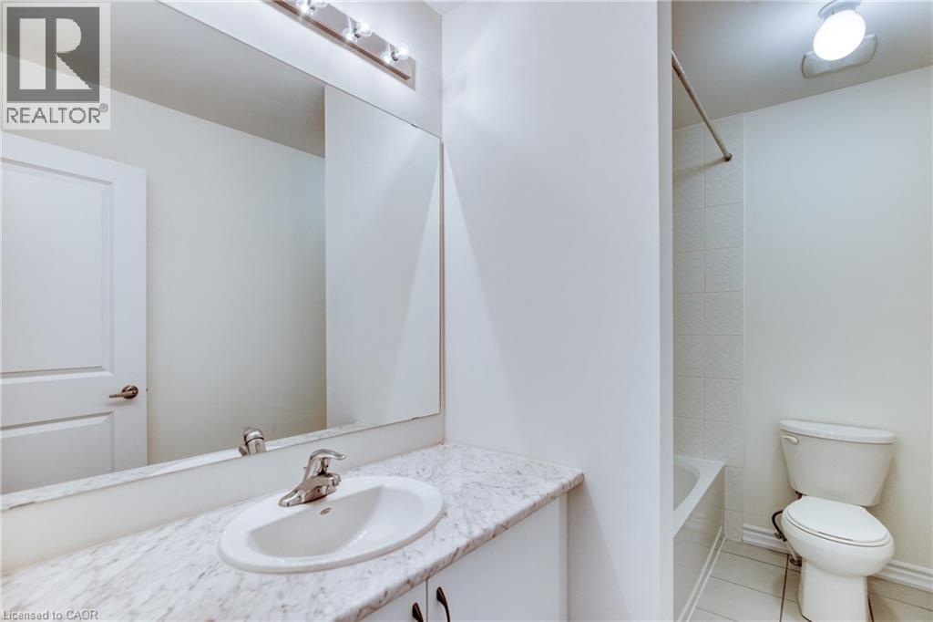 12 HYLTON Drive - Image 28