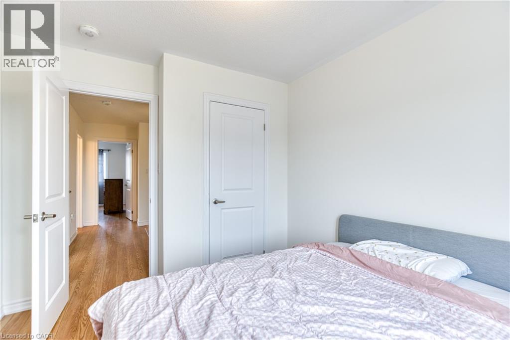 12 HYLTON Drive - Image 35