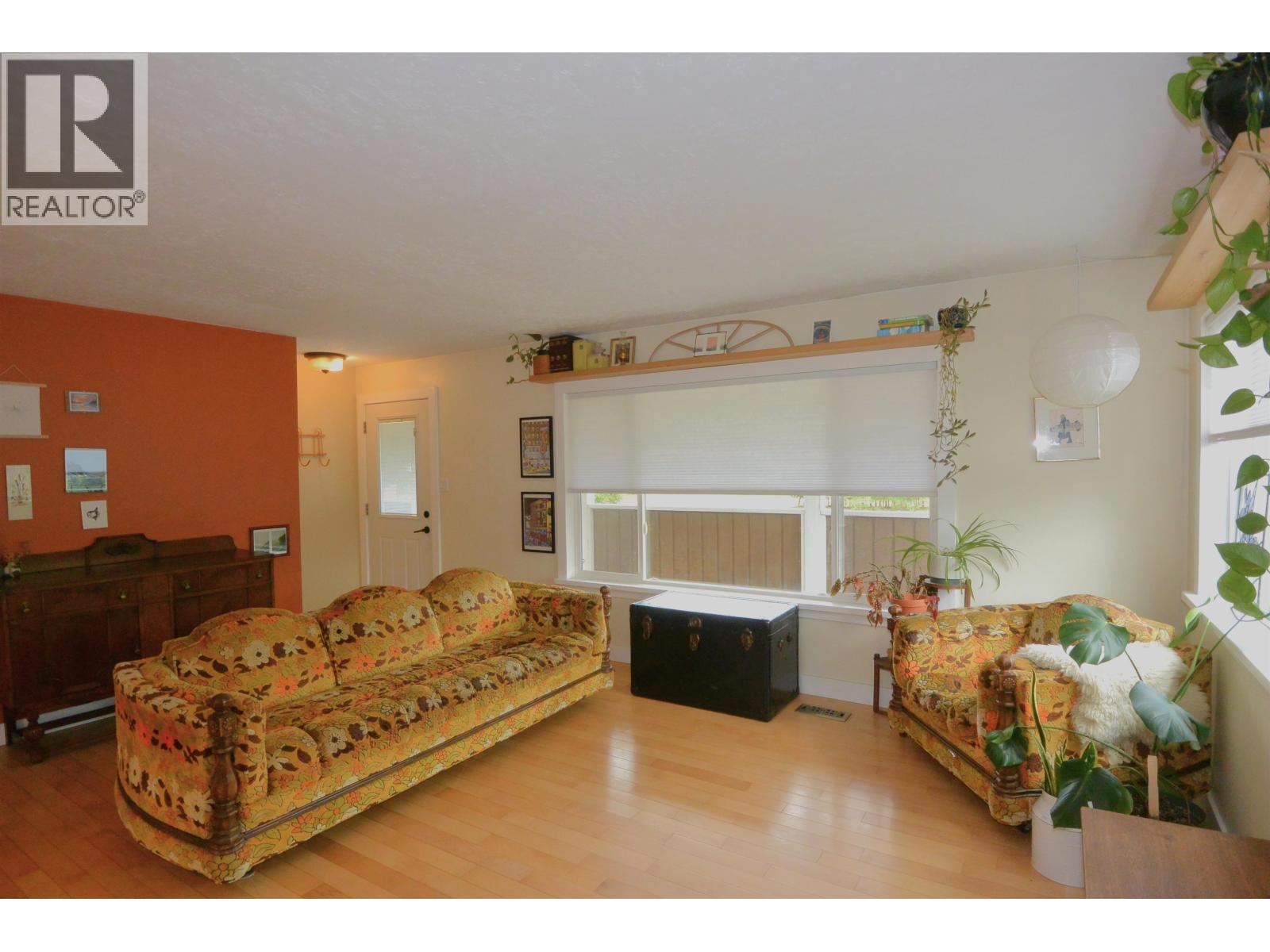 3615 ALFRED AVENUE - 6