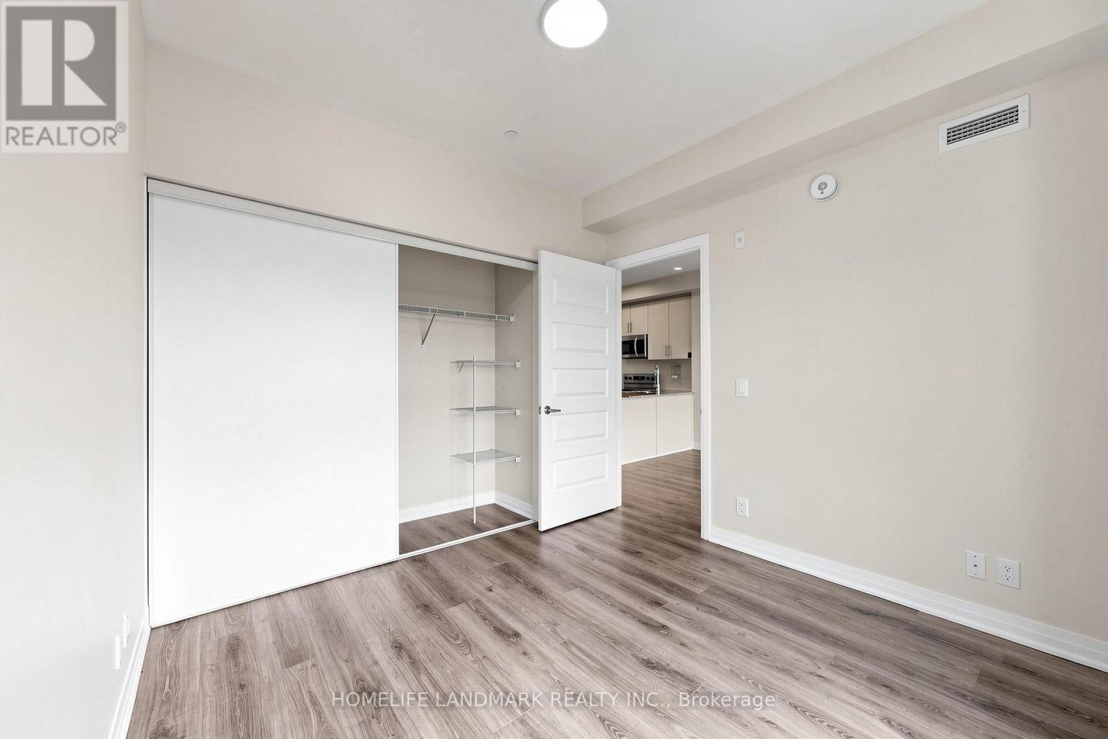 #403 128 GROVEWOOD COMMON - 17