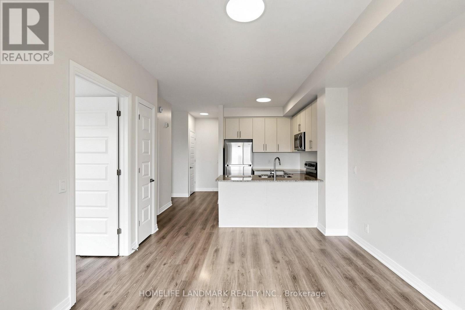 #403 128 GROVEWOOD COMMON - 5