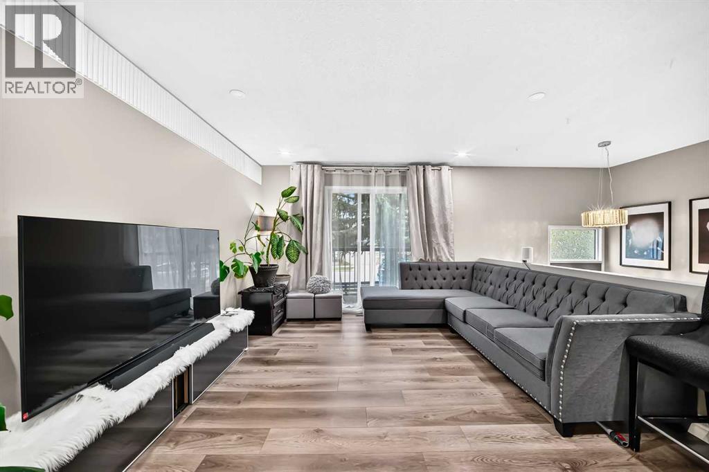 553 Macewan Drive NW - 7