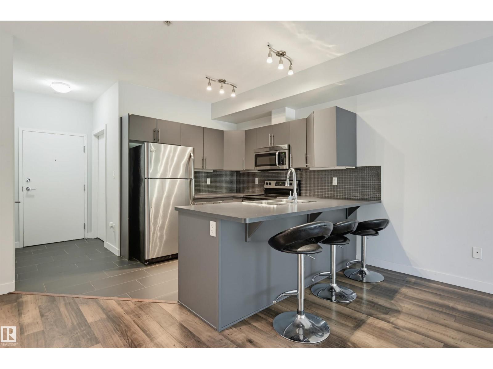 #103 10611 117 ST NW - Image 6