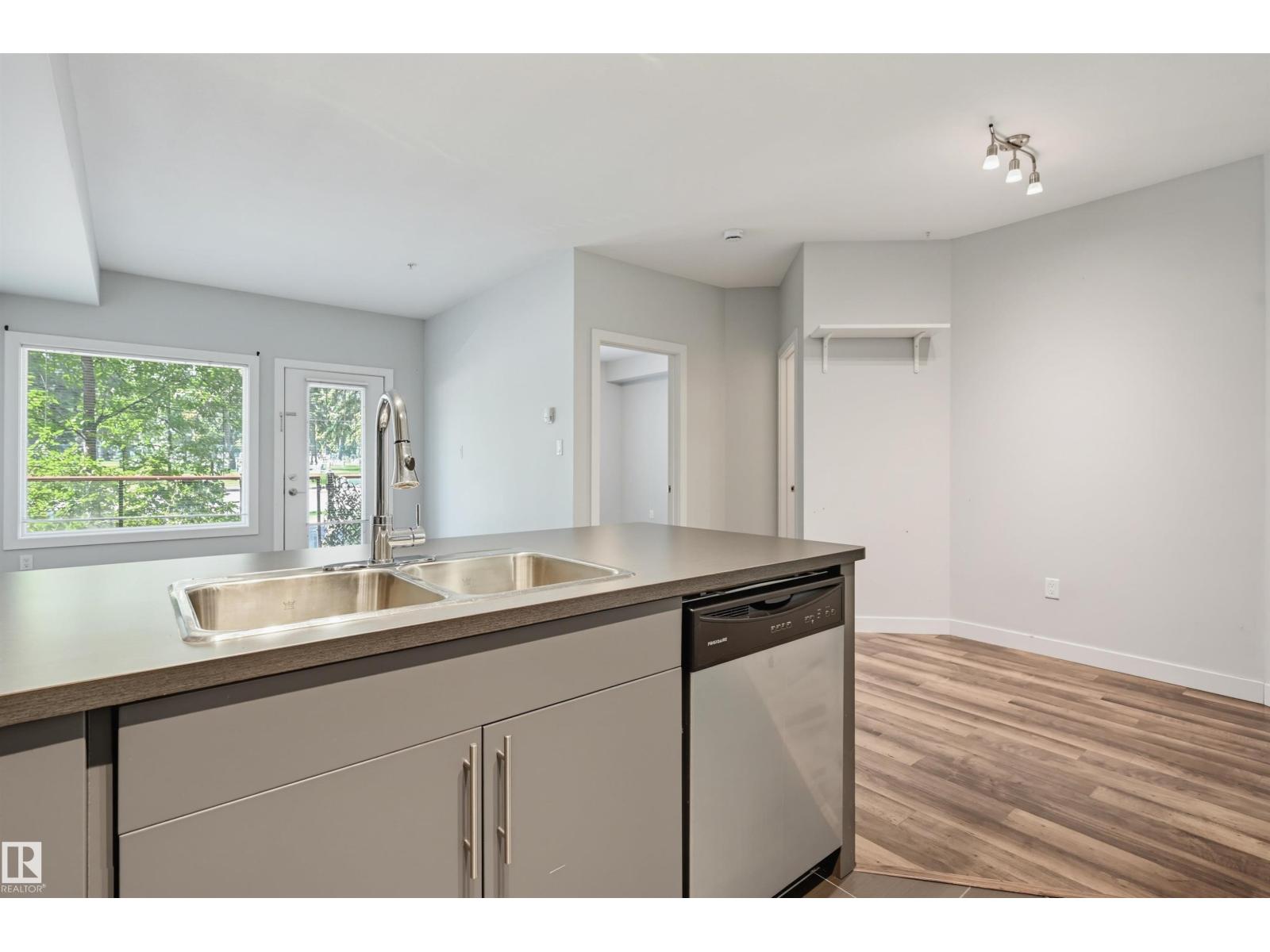#103 10611 117 ST NW - Image 9