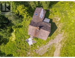 2 Macpherson Road, Macphersons Mills, NS B2H5C8 Photo 9