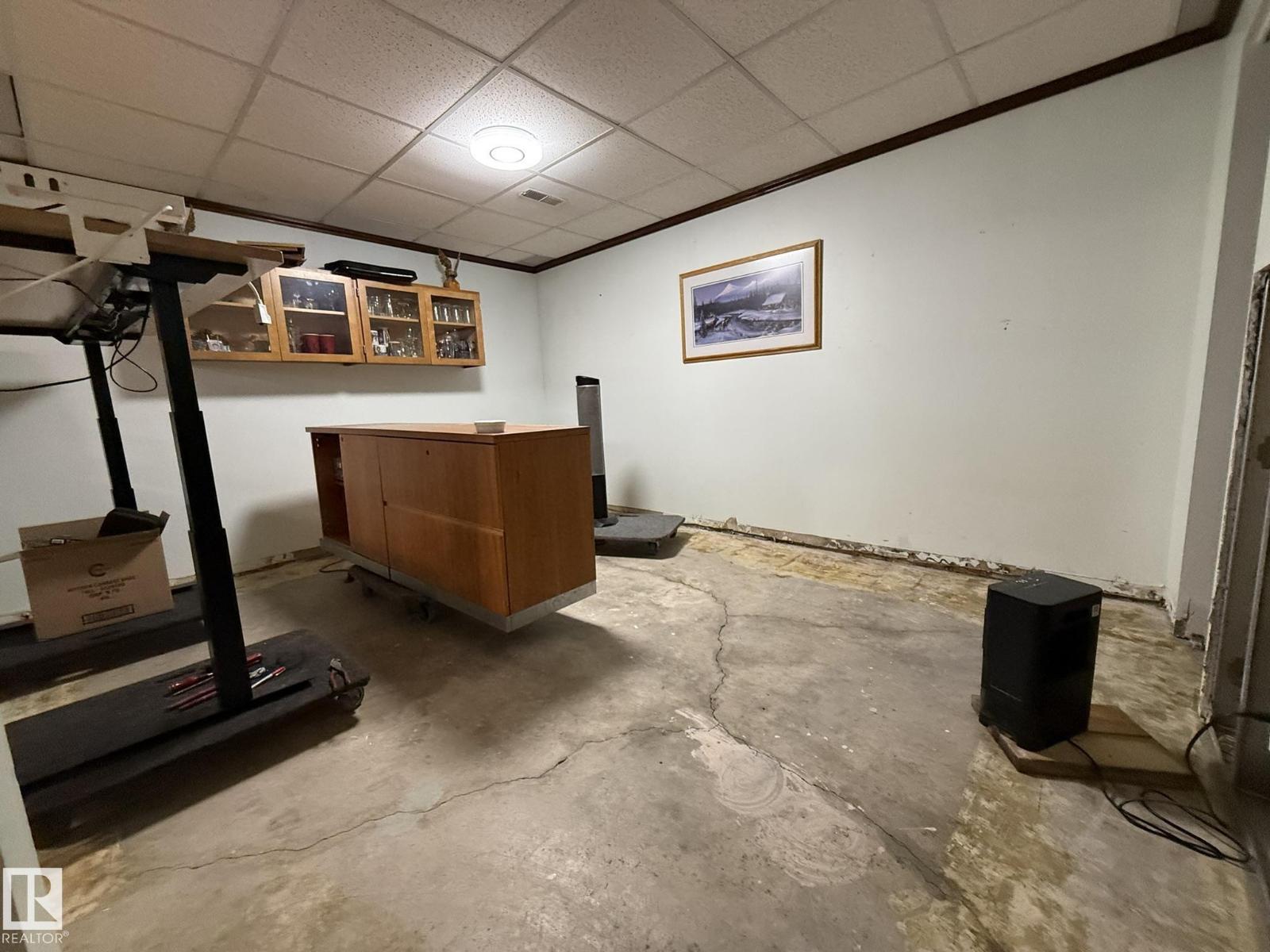 10837 155 ST NW - 26