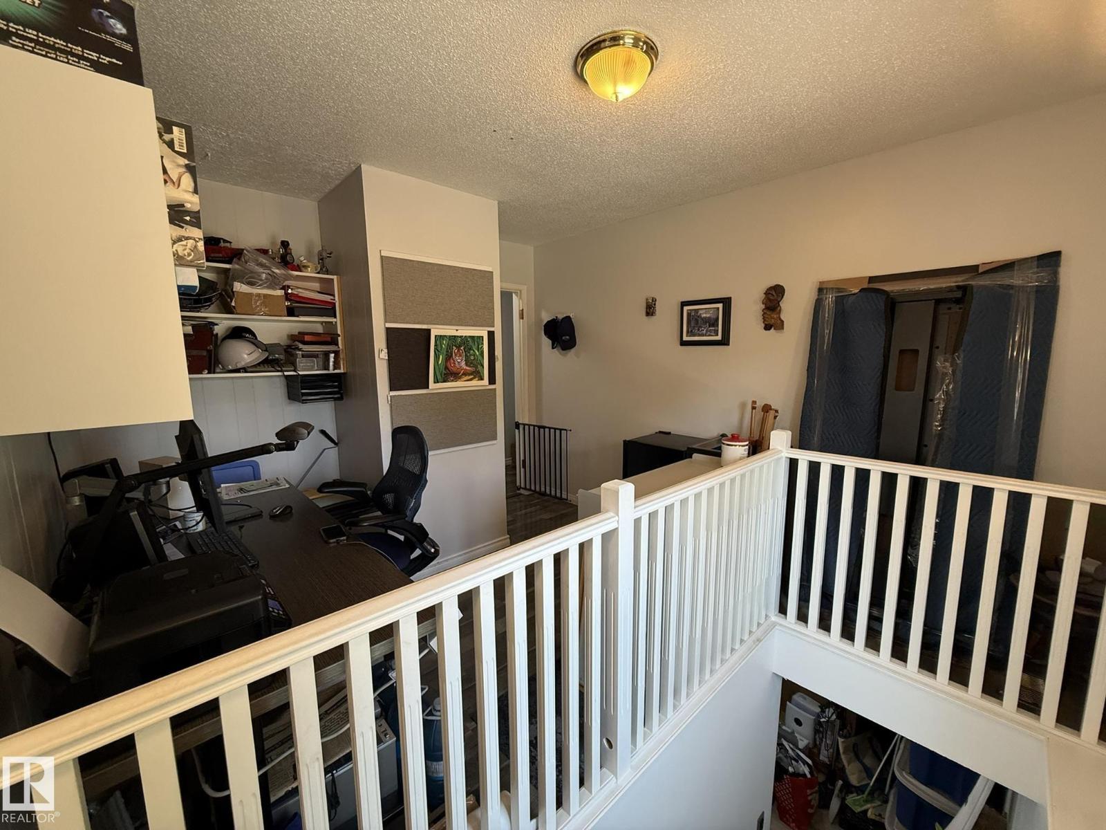 10837 155 ST NW - 20