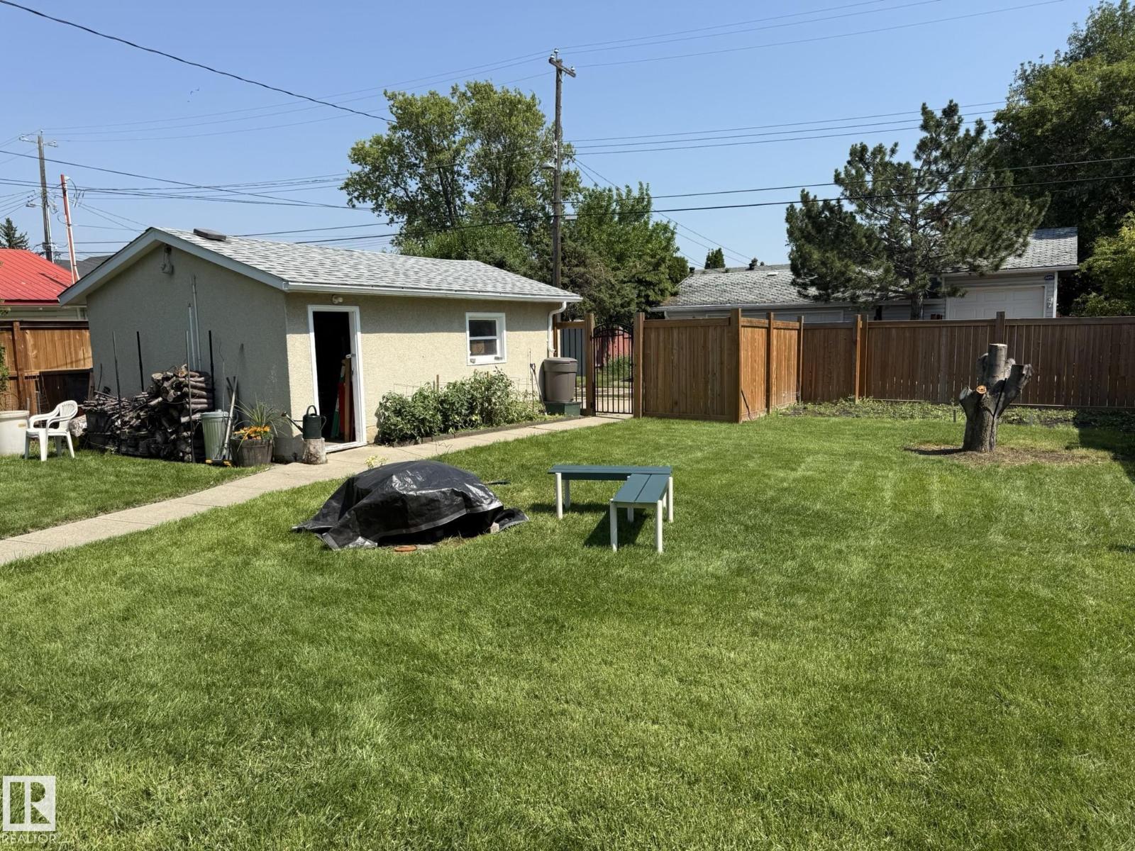 10837 155 ST NW - 41