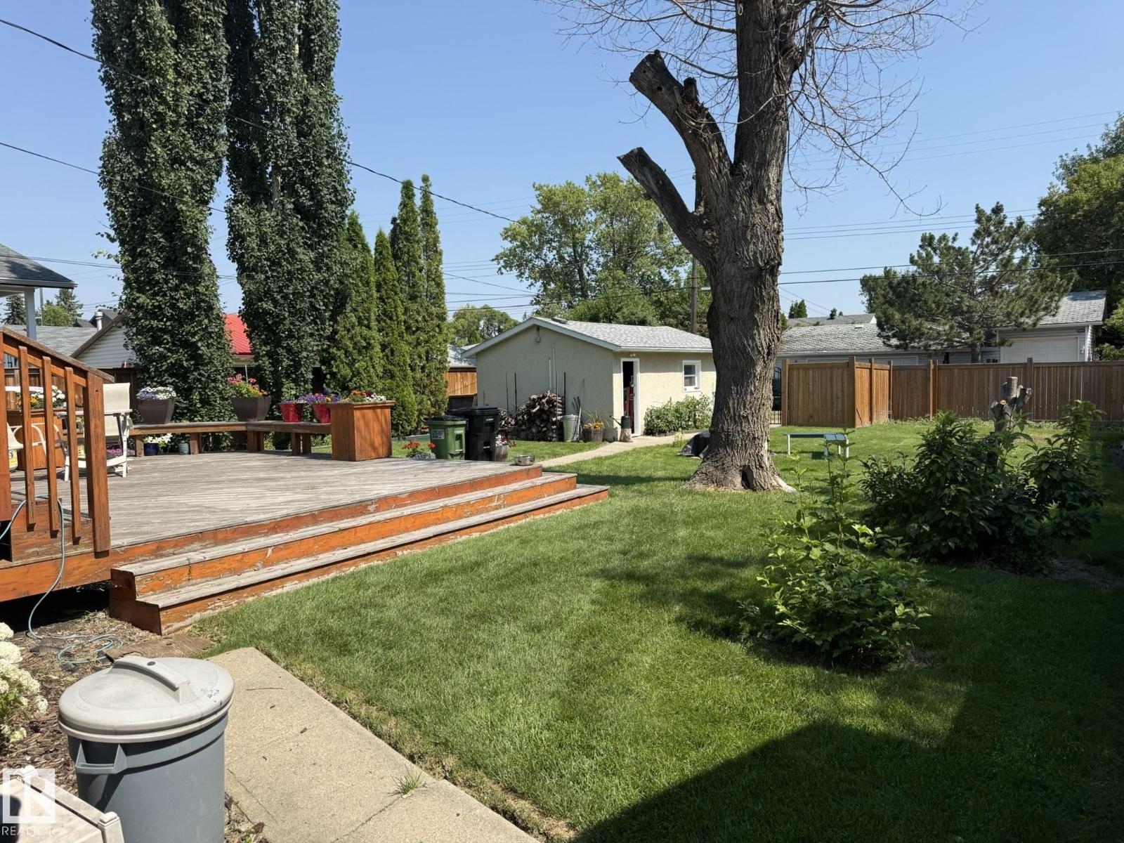 10837 155 ST NW - Image 34
