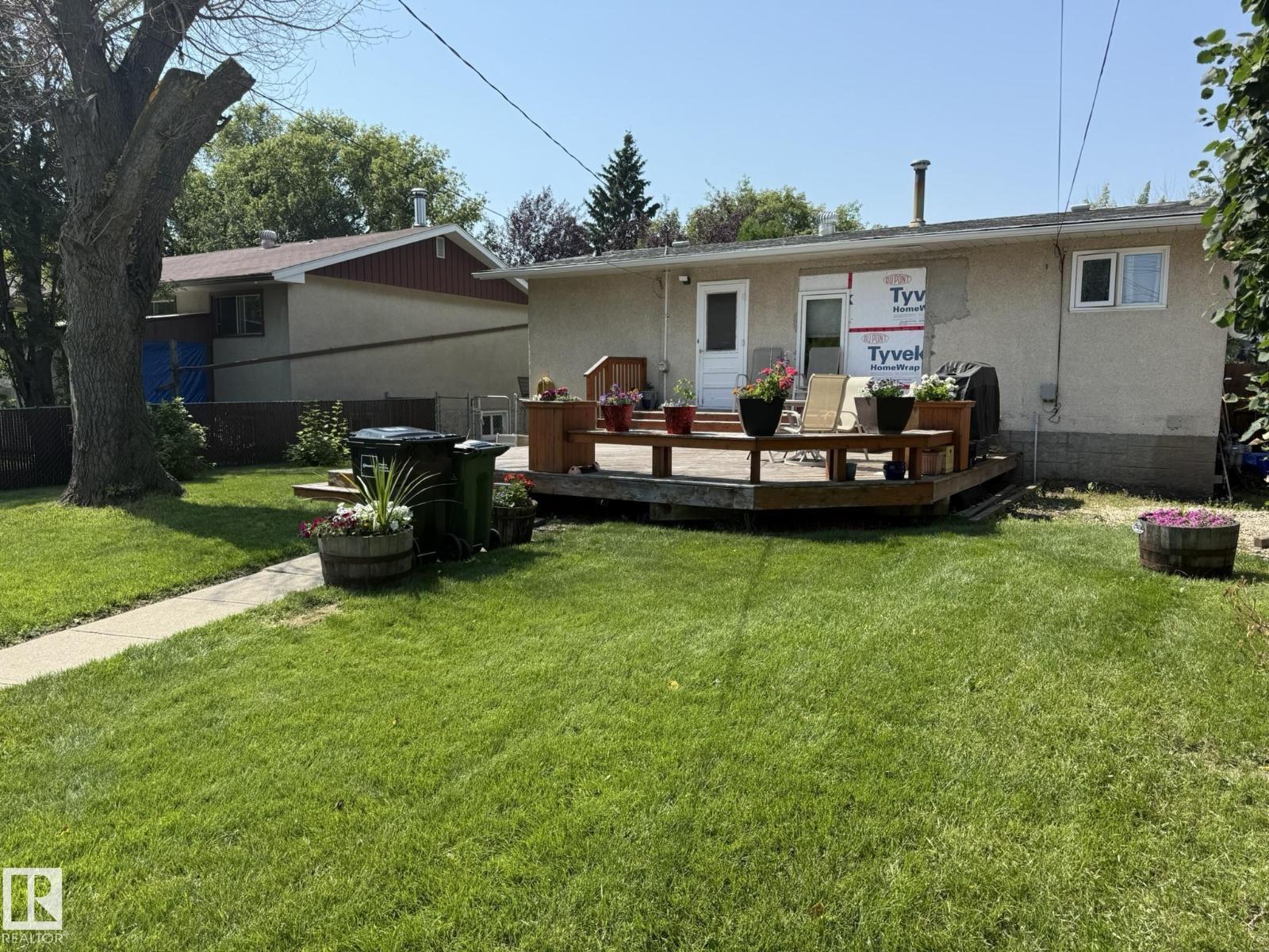 10837 155 ST NW - Image 43
