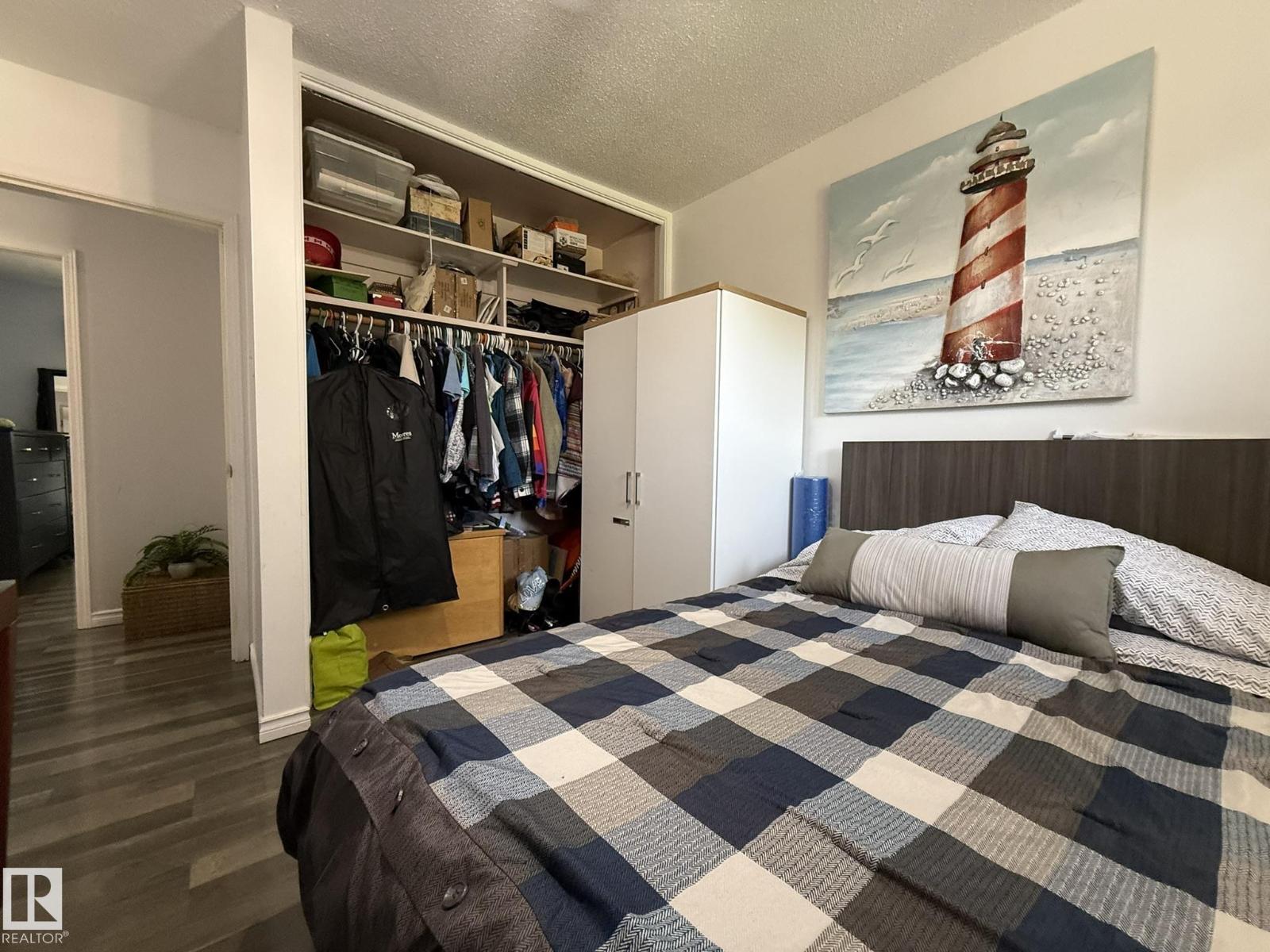 10837 155 ST NW - Image 17