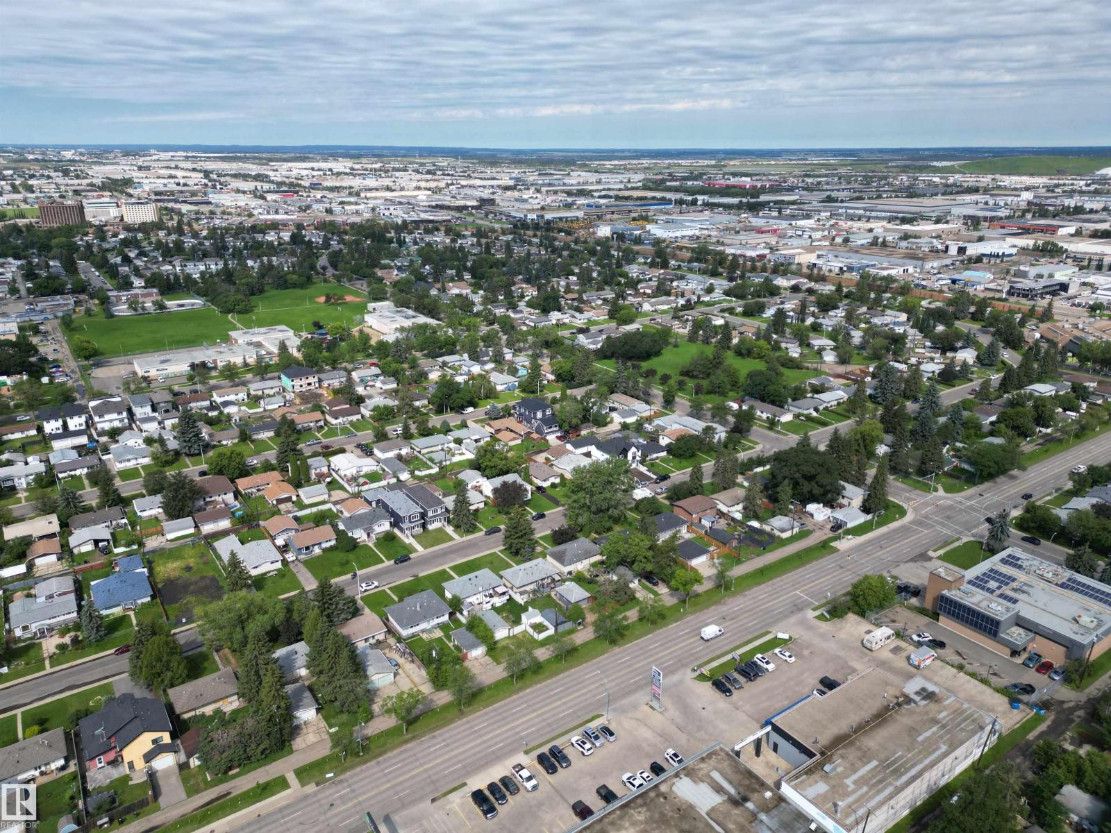 10837 155 ST NW - 62