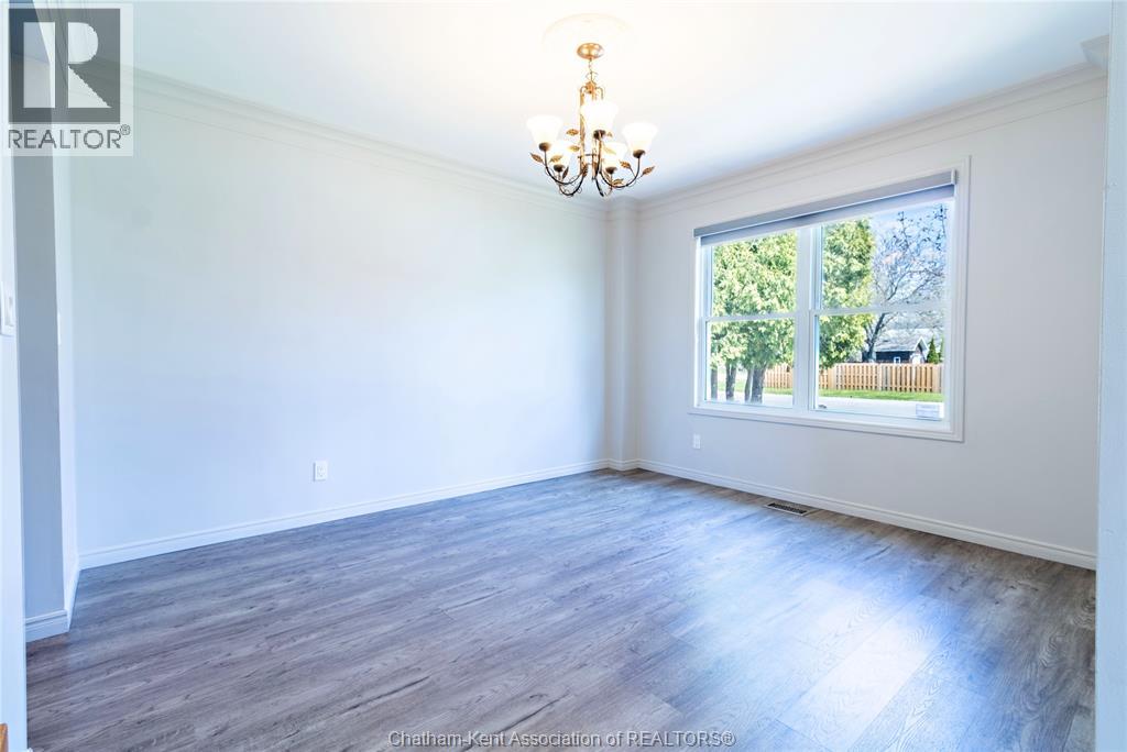 6121 Emerson AVENUE - Image 7