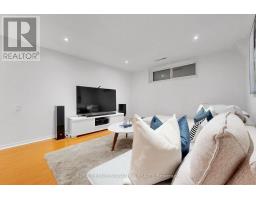67 Cathedral Bluffs Drive, Toronto, ON M1M2T6 Photo 28