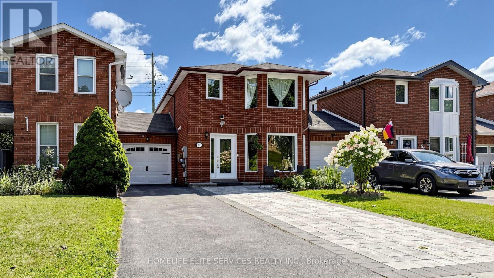 54 FEARN CRESCENT