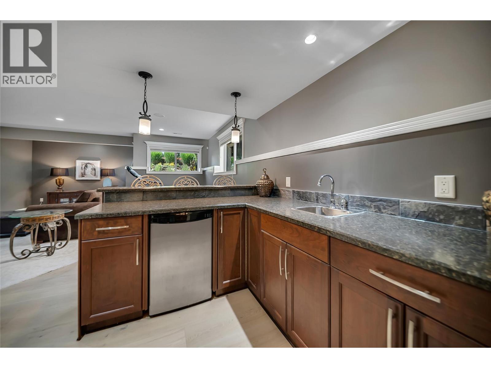  336 Quilchena Drive, Kelowna