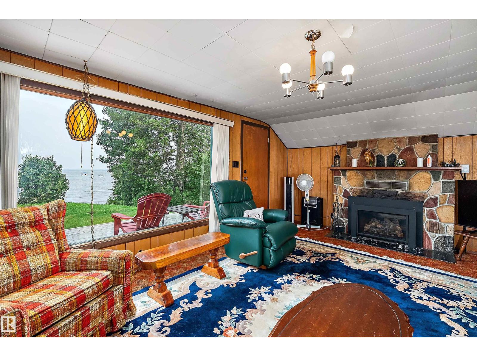 207 1st Avenue - Image 21