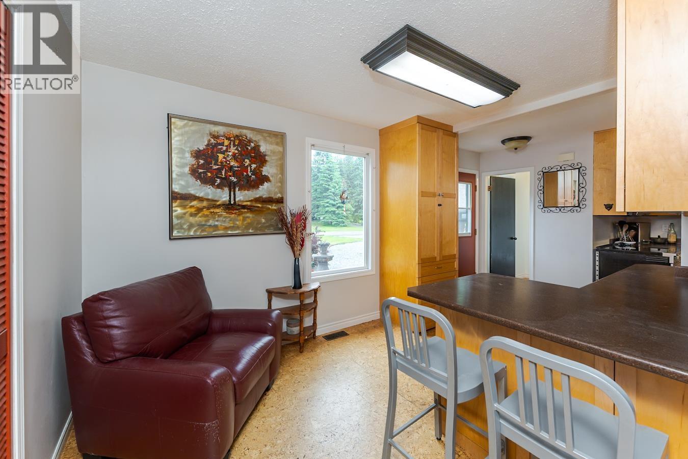 3001 RIVERVIEW ROAD - 5