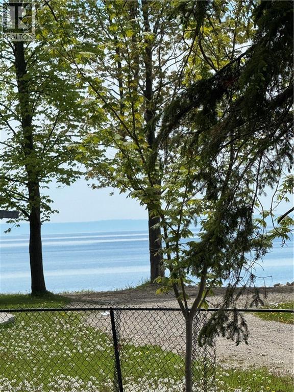 28 DERNER Line - Image 5