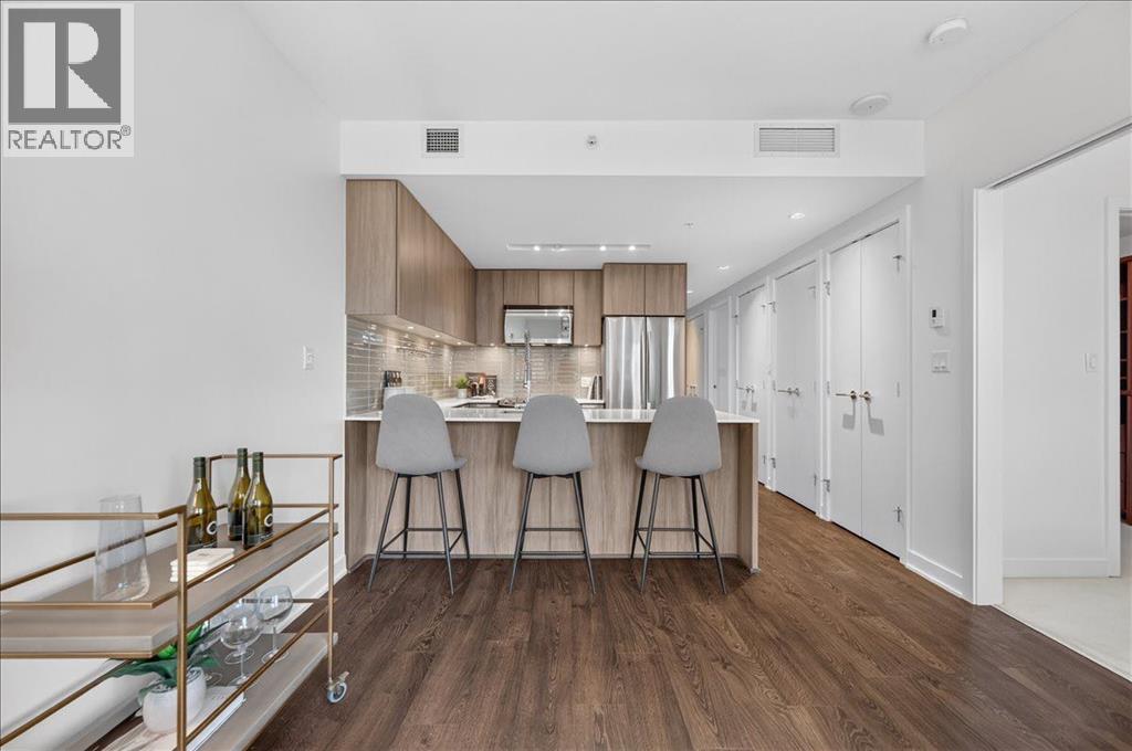 #414 626 14 Avenue SW - 16