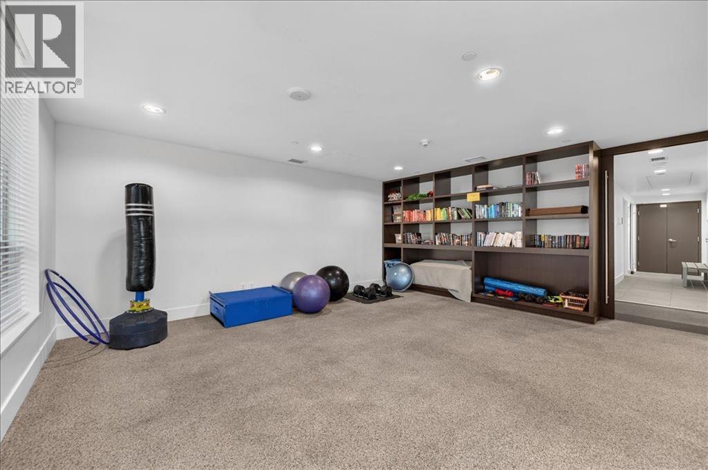 #414 626 14 Avenue SW - 37