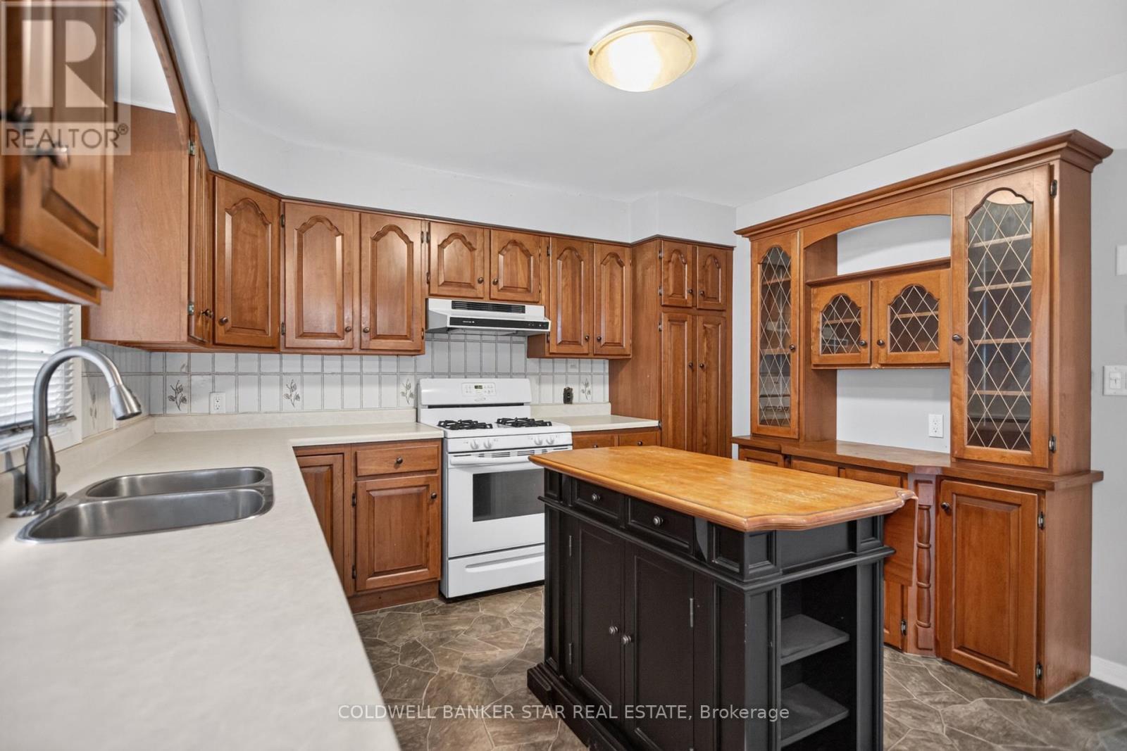 78 MAIN STREET - Image 18