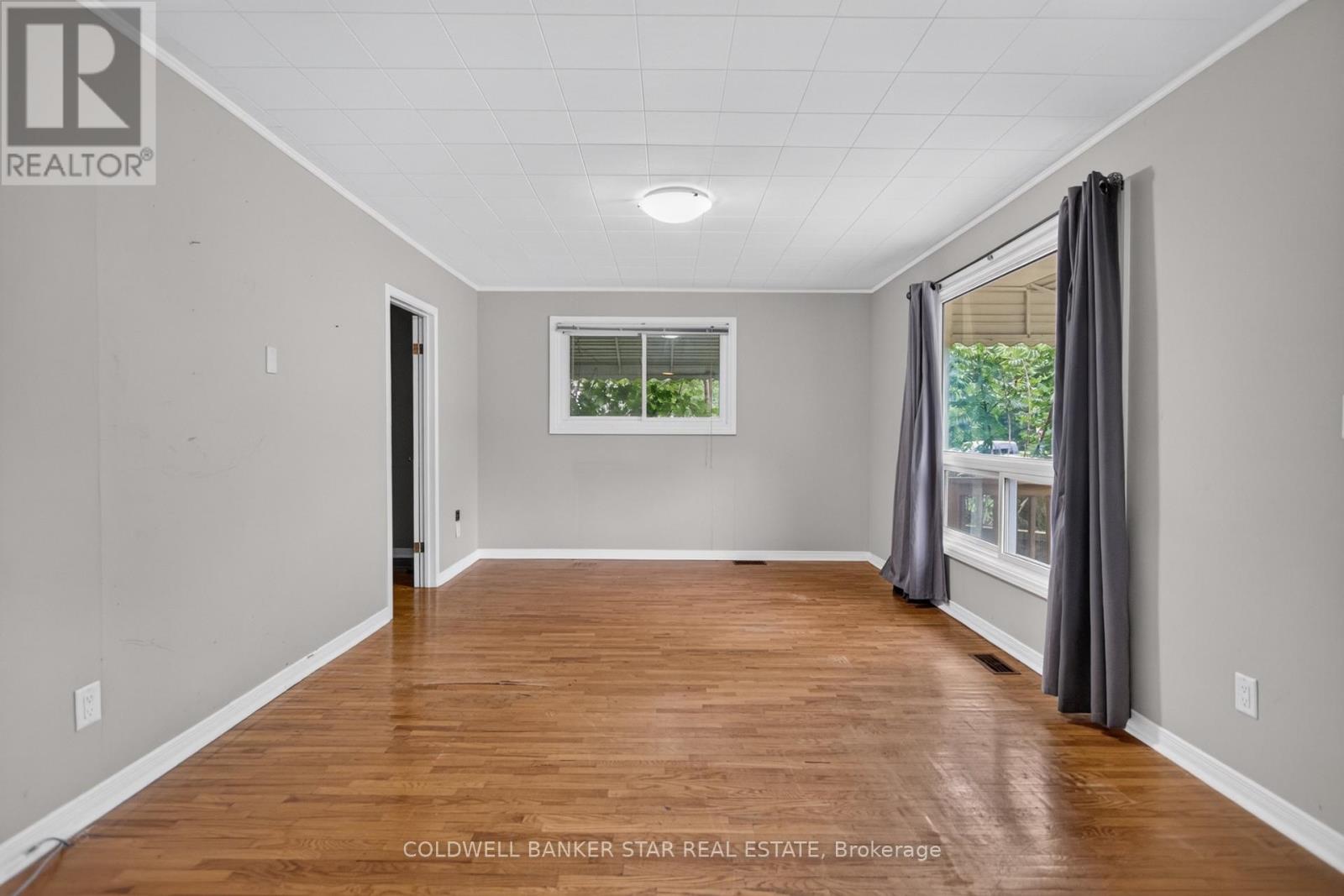 78 MAIN STREET - Image 9