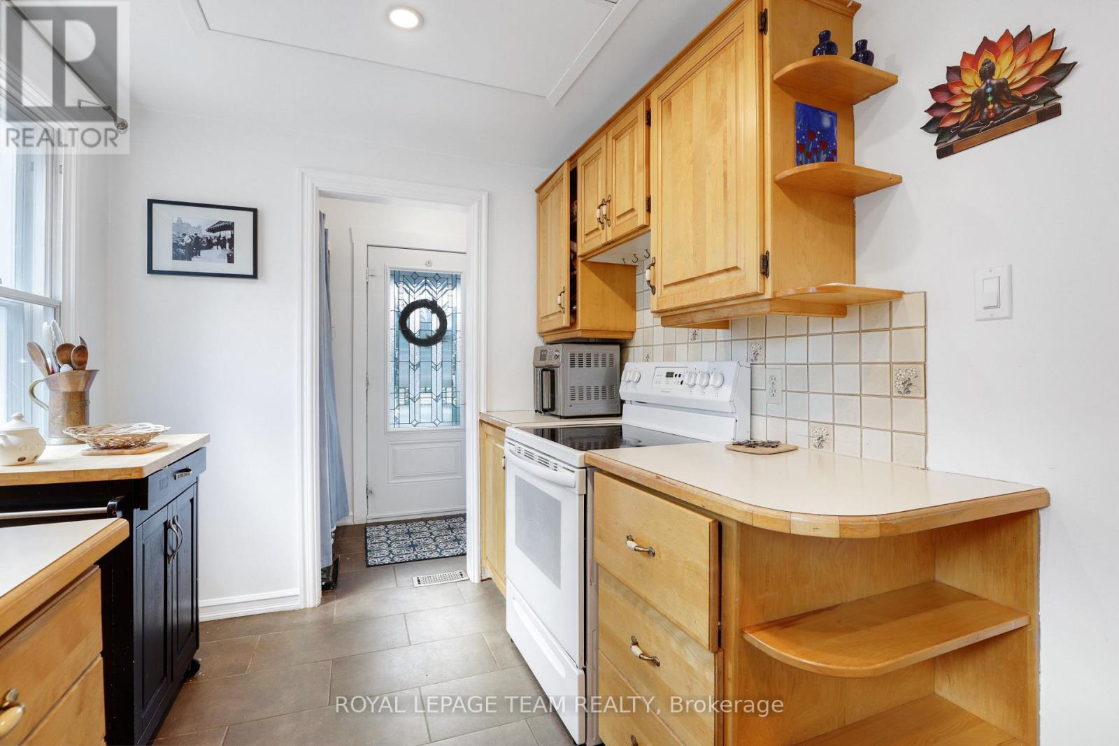 Thumbnail 14