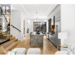 74b Rathnelly Avenue, Toronto, ON M4V2M6 Photo 12