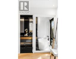 74b Rathnelly Avenue, Toronto, ON M4V2M6 Photo 25