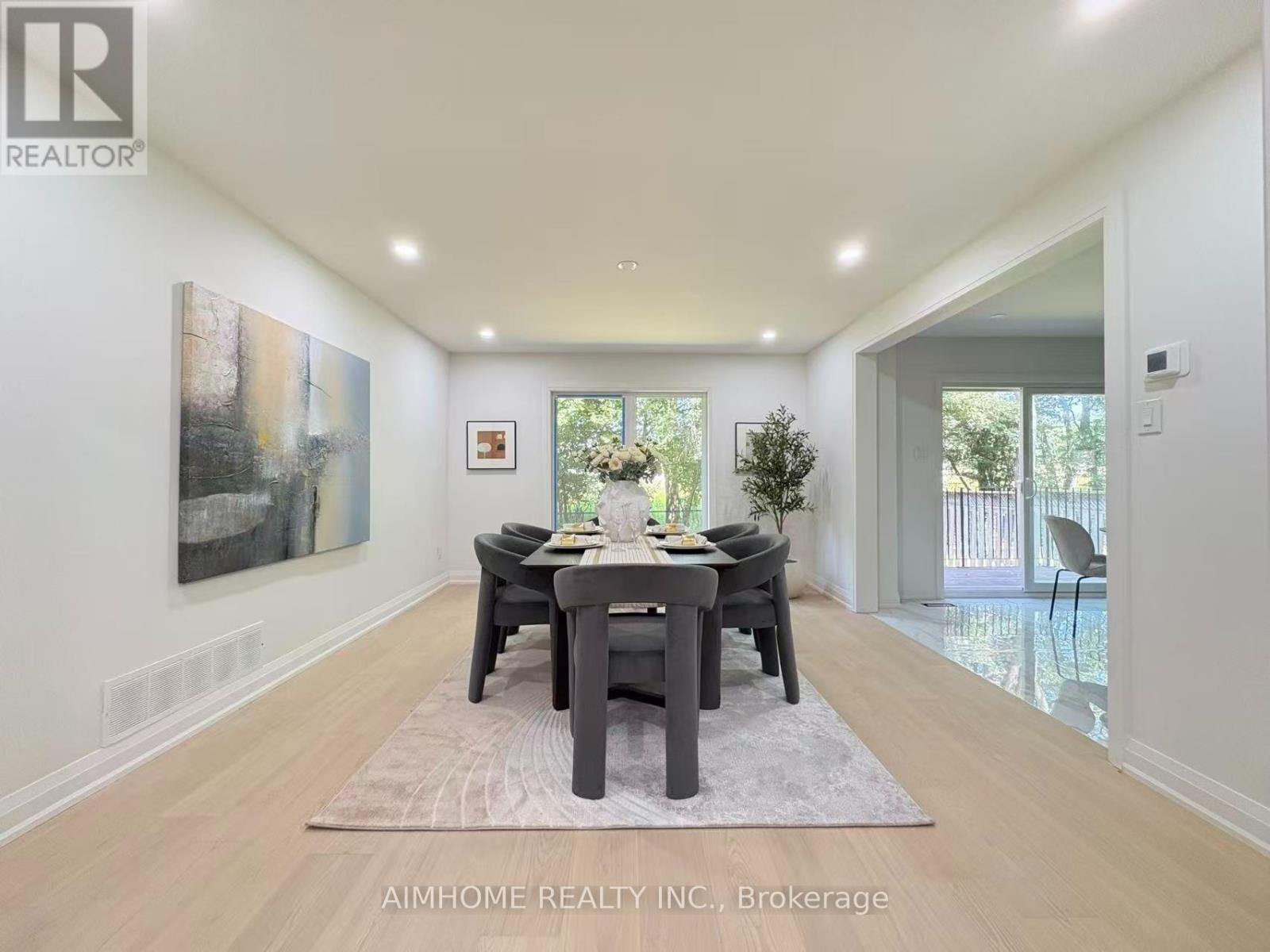 108 BERWICK CRESCENT - 13