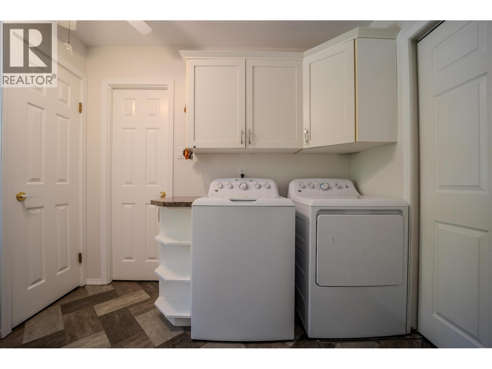 2908 MARION AVENUE - 11