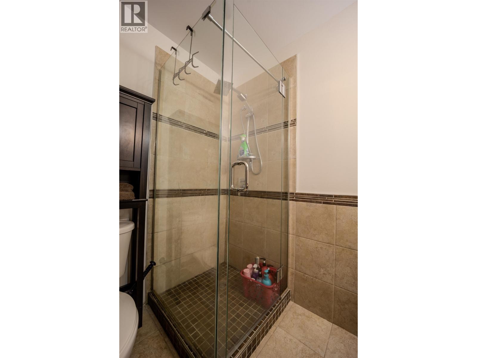 2908 MARION AVENUE - 16