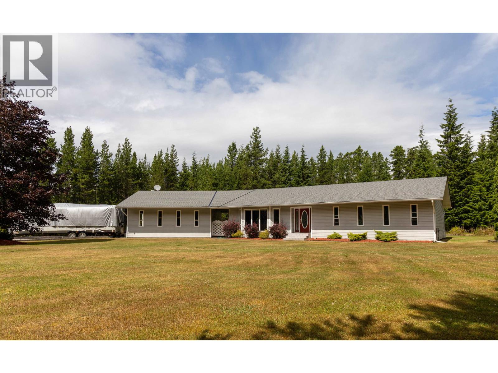 2908 MARION AVENUE - 25
