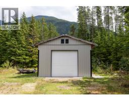 2908 Marion Avenue, Terrace, BC V8G0G5 Photo 24