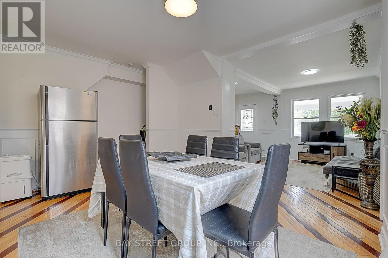 154 ALAMEDA AVENUE - 19
