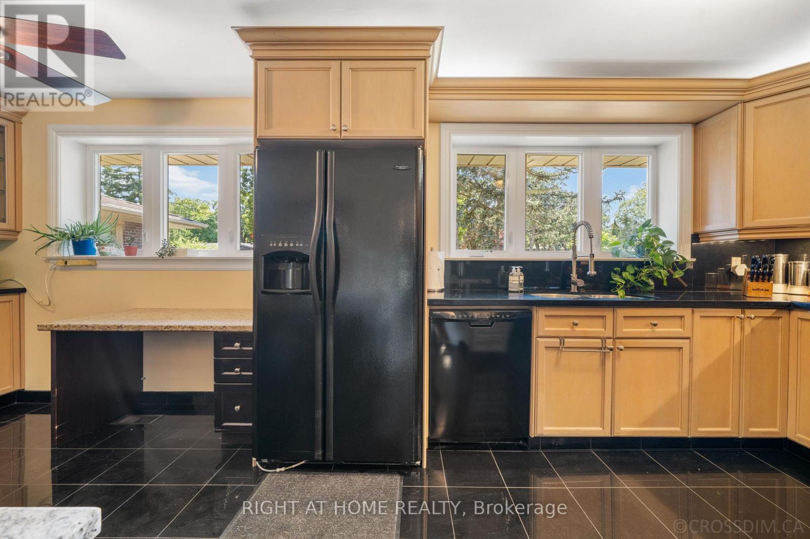 39 GROVETREE ROAD - 15