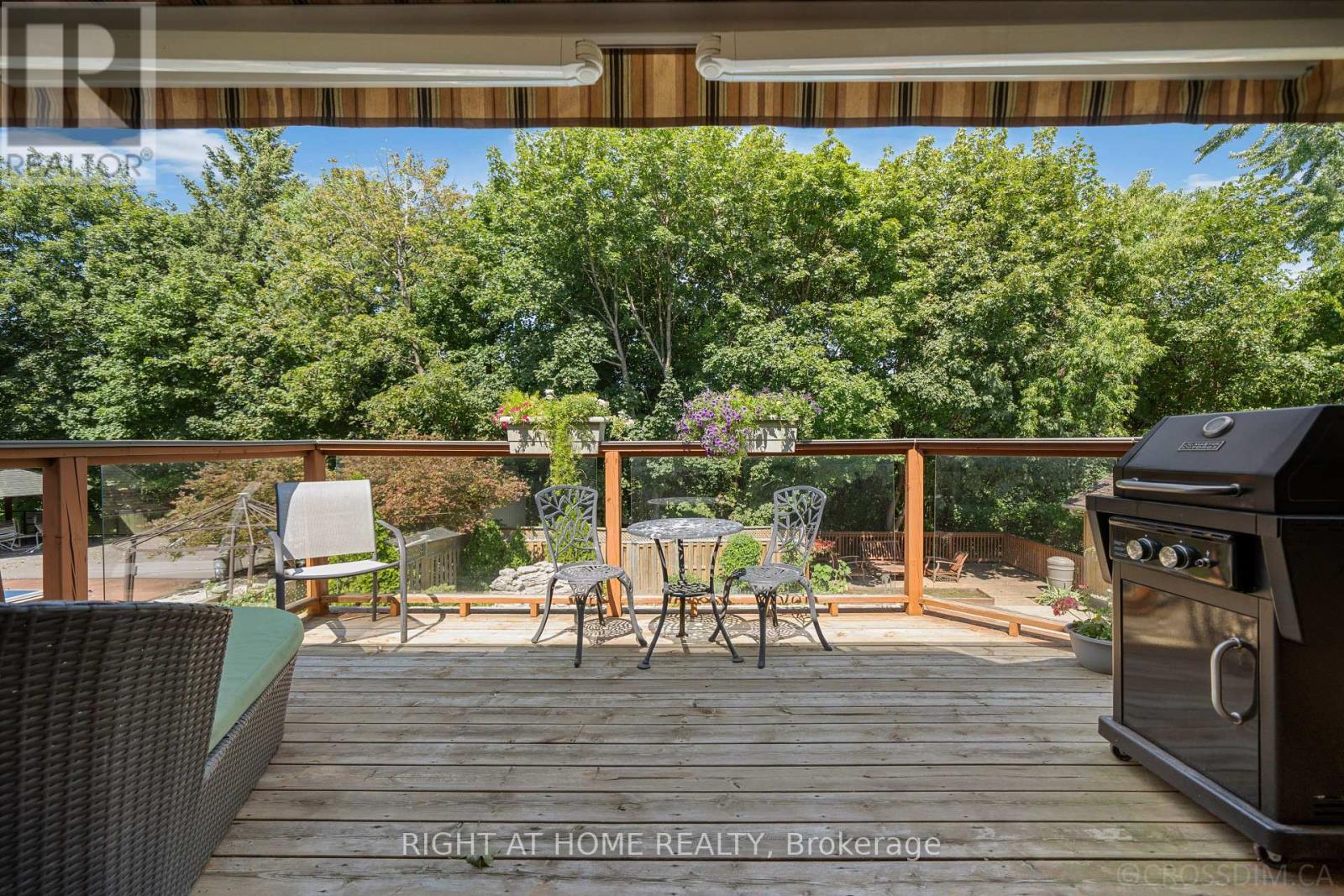 39 GROVETREE ROAD - 21