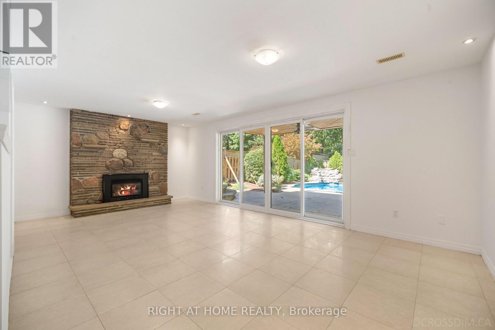 39 GROVETREE ROAD - 22