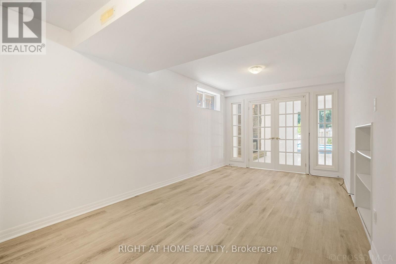 39 GROVETREE ROAD - 25