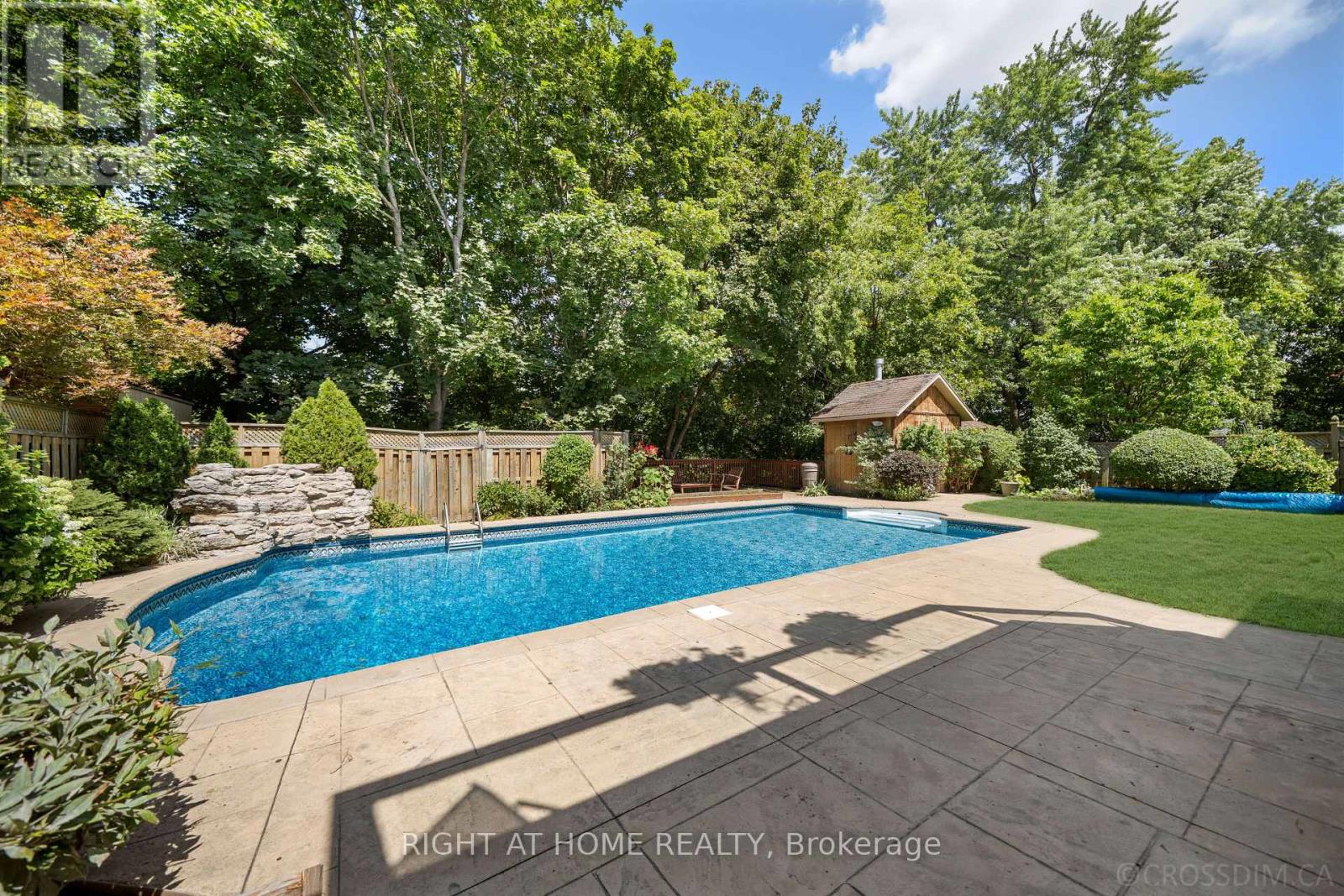 39 GROVETREE ROAD - 34