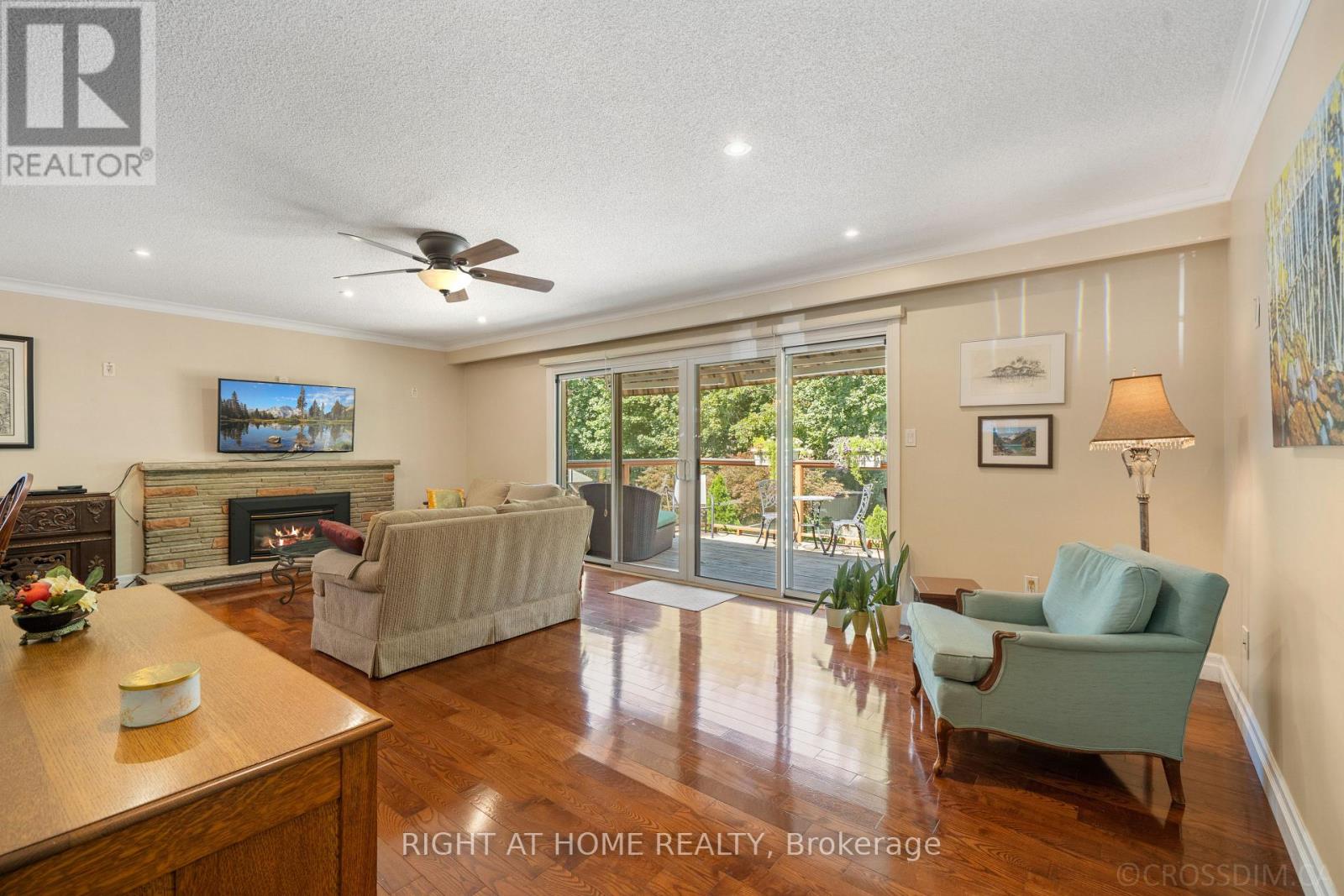 39 GROVETREE ROAD - 7