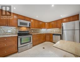 39 Grovetree Road, Toronto, ON M9V2Y4 Photo 24