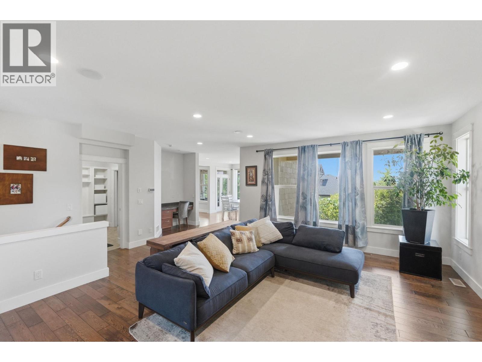 5765 Mountainside Drive, Kelowna