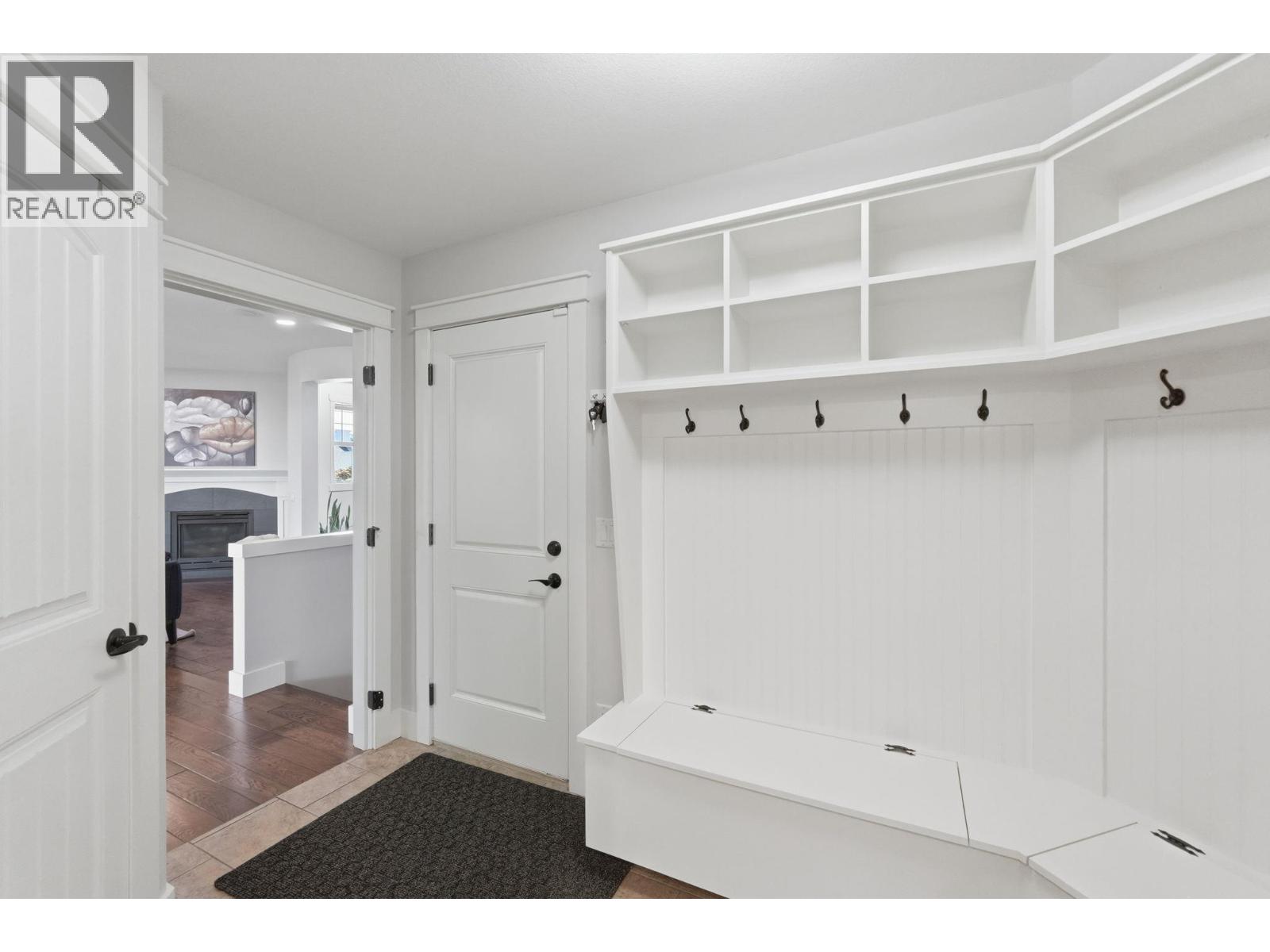 5765 Mountainside Drive, Kelowna