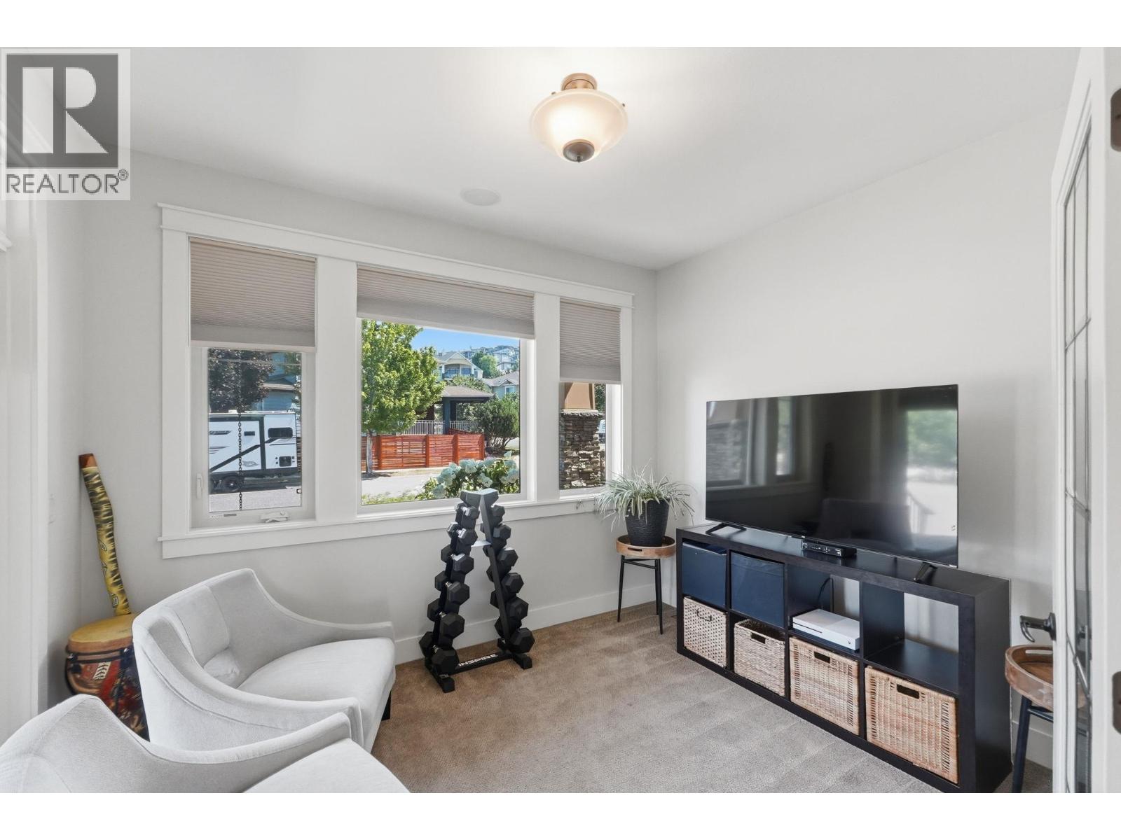 5765 Mountainside Drive, Kelowna