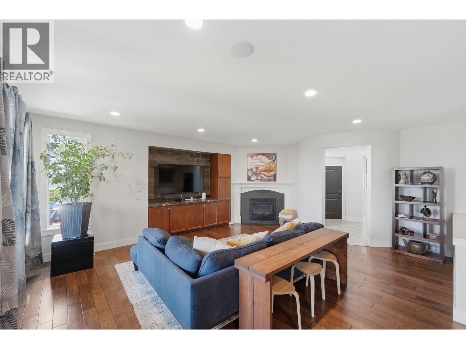 5765 Mountainside Drive - 8