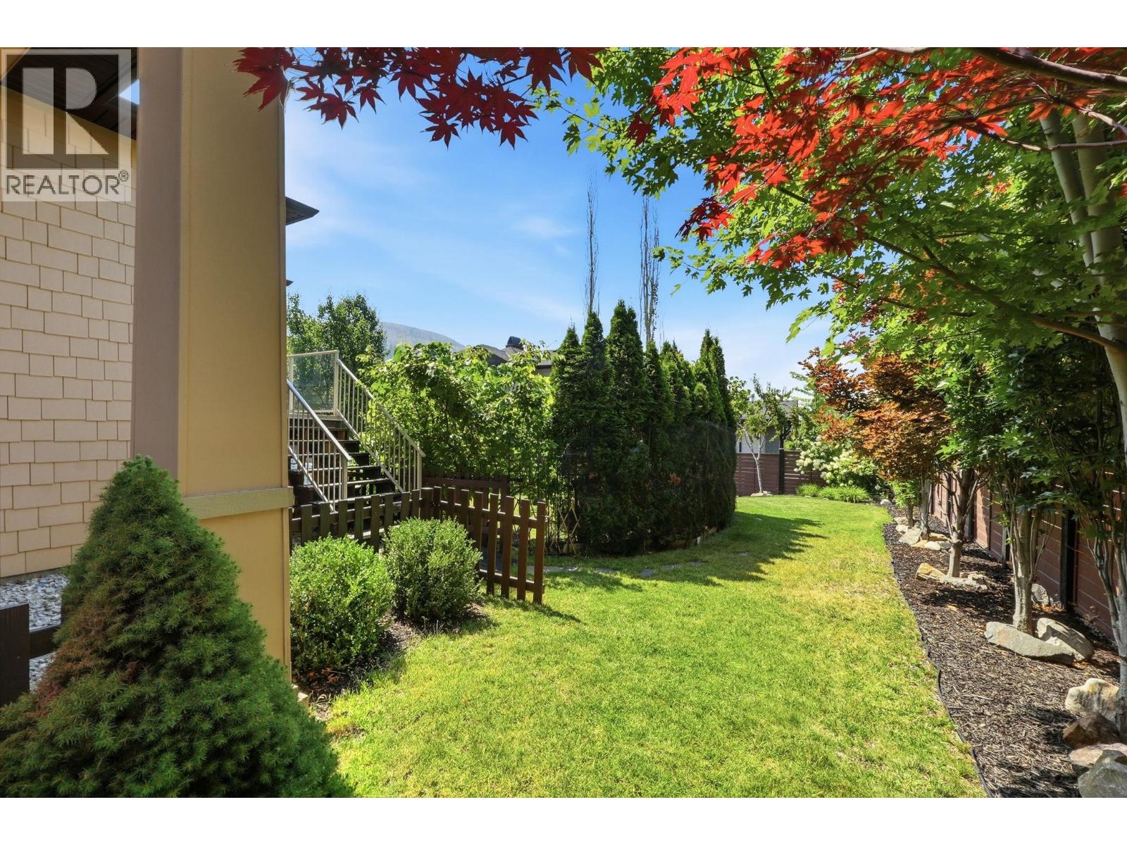 5765 Mountainside Drive, Kelowna