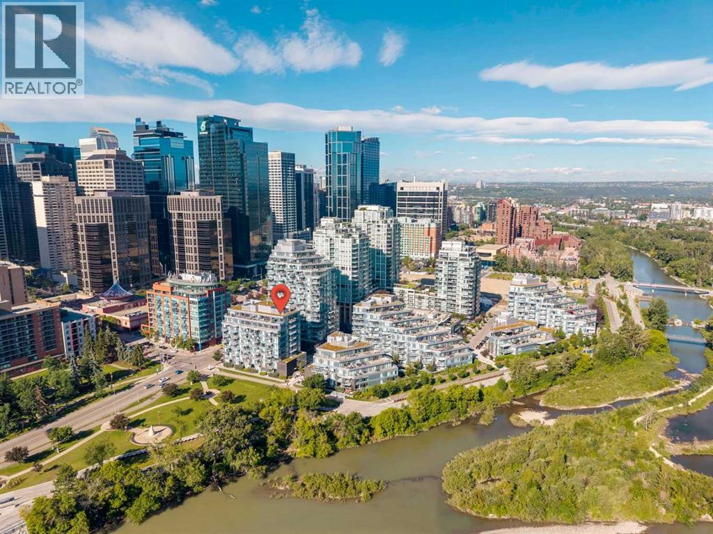 901, 118 Waterfront Court SW, Chinatown, Calgary photo 1